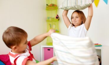 17 smagių žaidimų su vaikais namuose