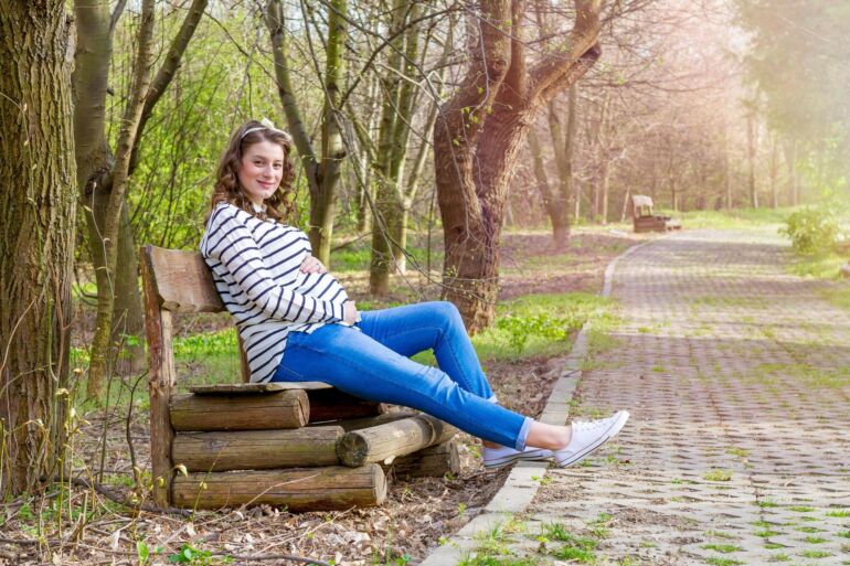 18 nėštumo savaitė: būsimas vaikelis jau moka žiovauti