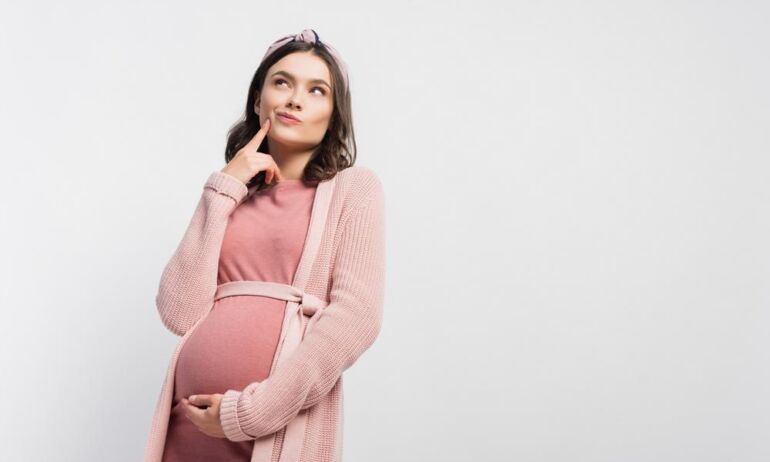 3 populiarūs nėštumo prietarai: tikėti ar ne?