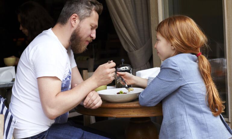 Alimentų nemokantys tėvai raginami nedelsti