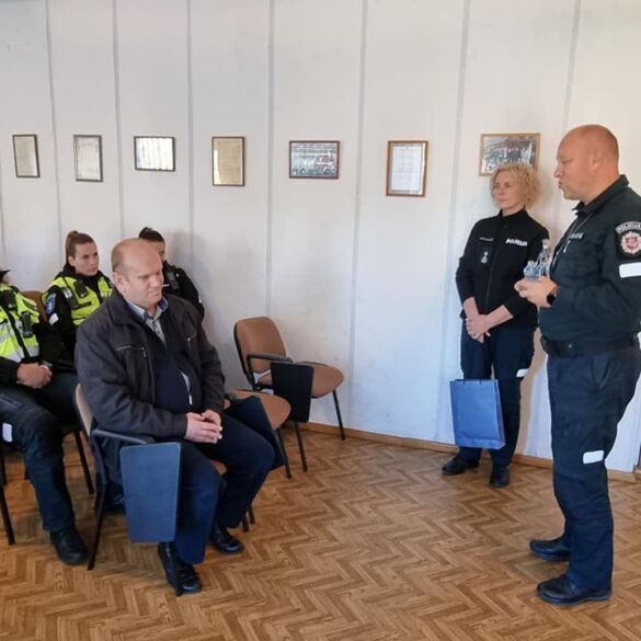 Angelas sargas – juo mažametei tapusiam kelmiškiui