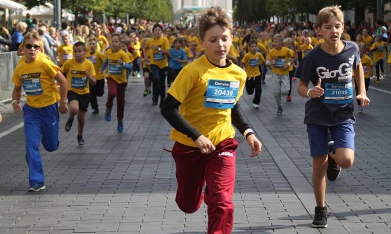 Ar leisti maratone bėgti vaikui: pataria specialistai