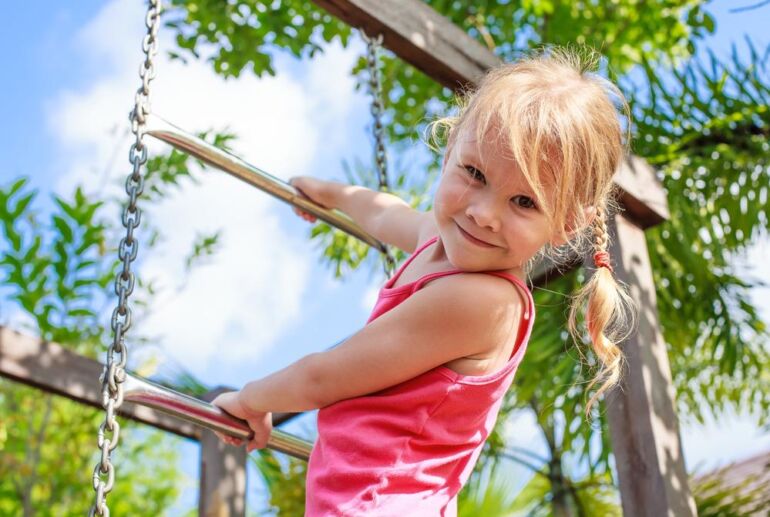 Autizmo spektro sutrikimai: kaip juos atpažinti ir padėti vaikui