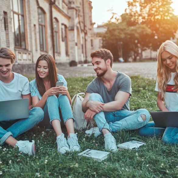 Baigėsi priėmimas į Lietuvos aukštąsias mokyklas: pateikta 26 tūkst. prašymų studijuoti