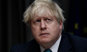 Britų premjeras atskleidė