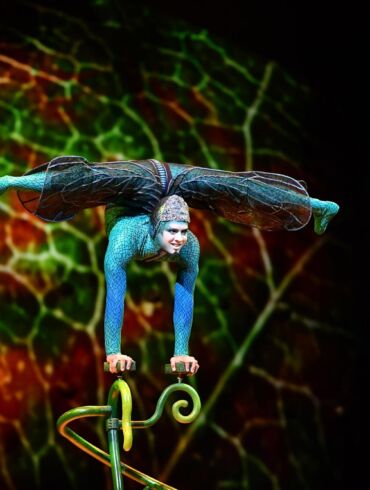 „Cirque du Soleil“ atvyko į Vilnių: 23 sunkvežimiai ir 100 žmonių trupė