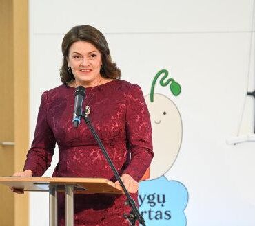 D. Nausėdienė: giname ir ukrainiečių vaikų teisę skaityti knygas gimtąja kalba