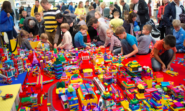 Didžiuosiuose Lietuvos miestuose LEGO gerbėjai sieks rekordo