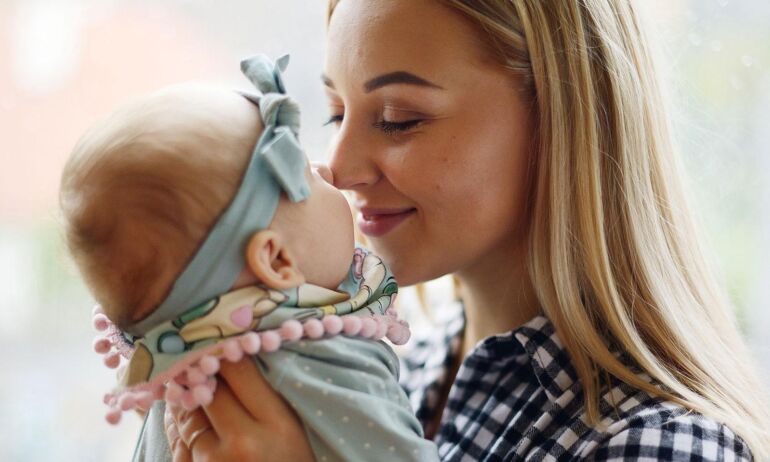 Eglė Straleckaitė: dabar svarbiausia – neužbučiuoti vaikelio