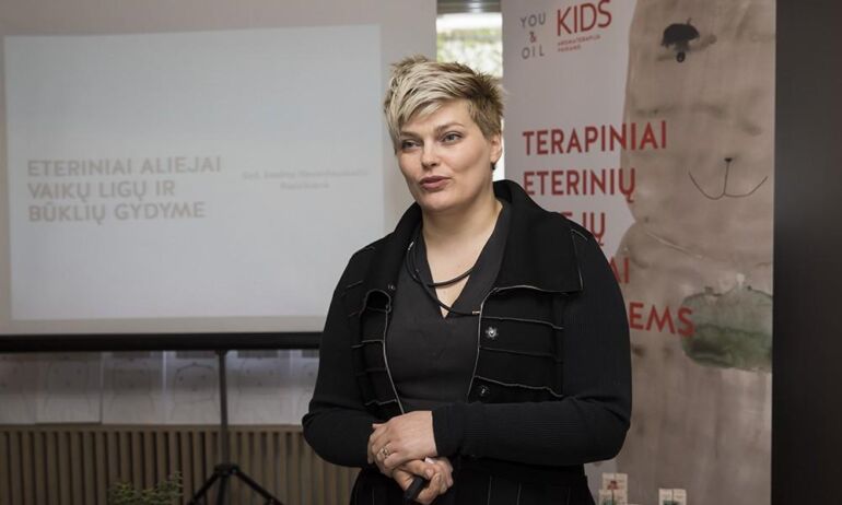 Gydytoja Evelina Nevardauskaitė-Rudzikienė – apie natūralias gydymo priemones susirgus vaikui