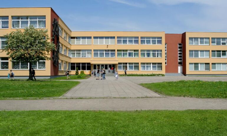 Į sostinės mokyklas pritraukta apie 200 naujų mokytojų
