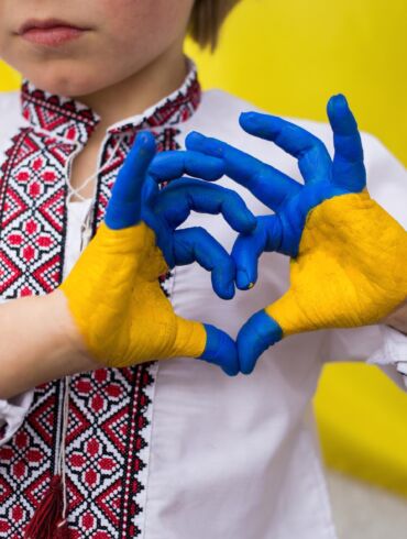 Jau daugiau nei 600 Lietuvos žmonių yra pasiryžę priglausti Ukrainos vaikus