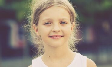 Jautru iki ašarų: autistės mergaitės daina sujaudino milijonus