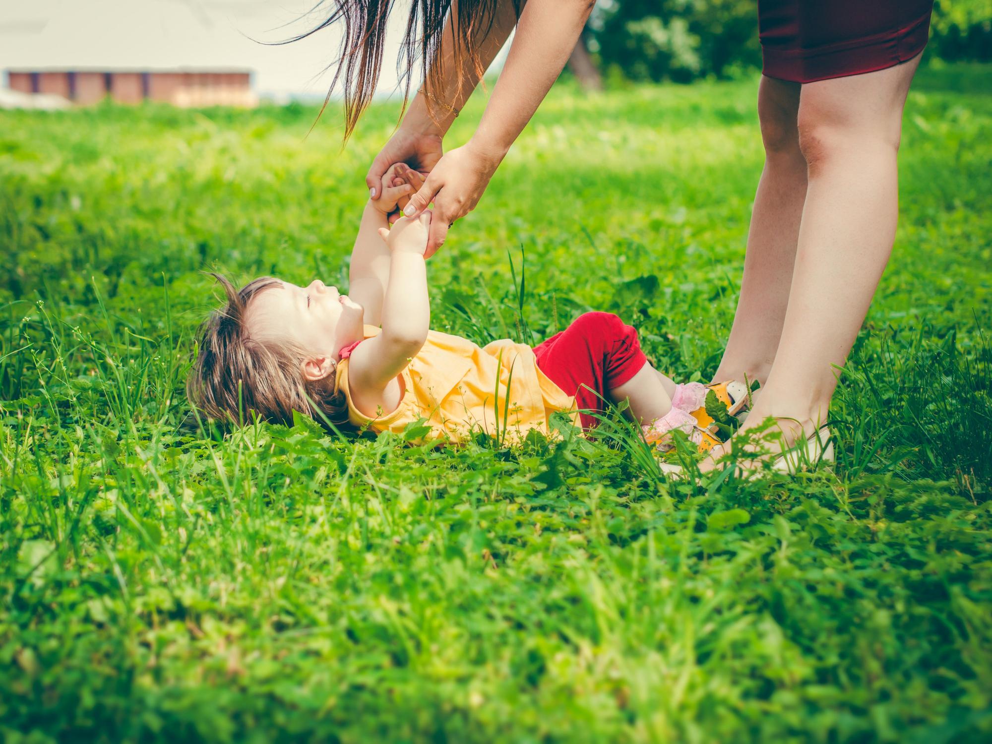 Ką iš tiesų reiškia auginti vaikus ir būti MAMA