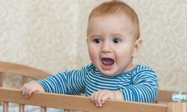 Kai prireikia išeiti iš namų: kaip atsisveikinti su mažu vaiku be ašarų