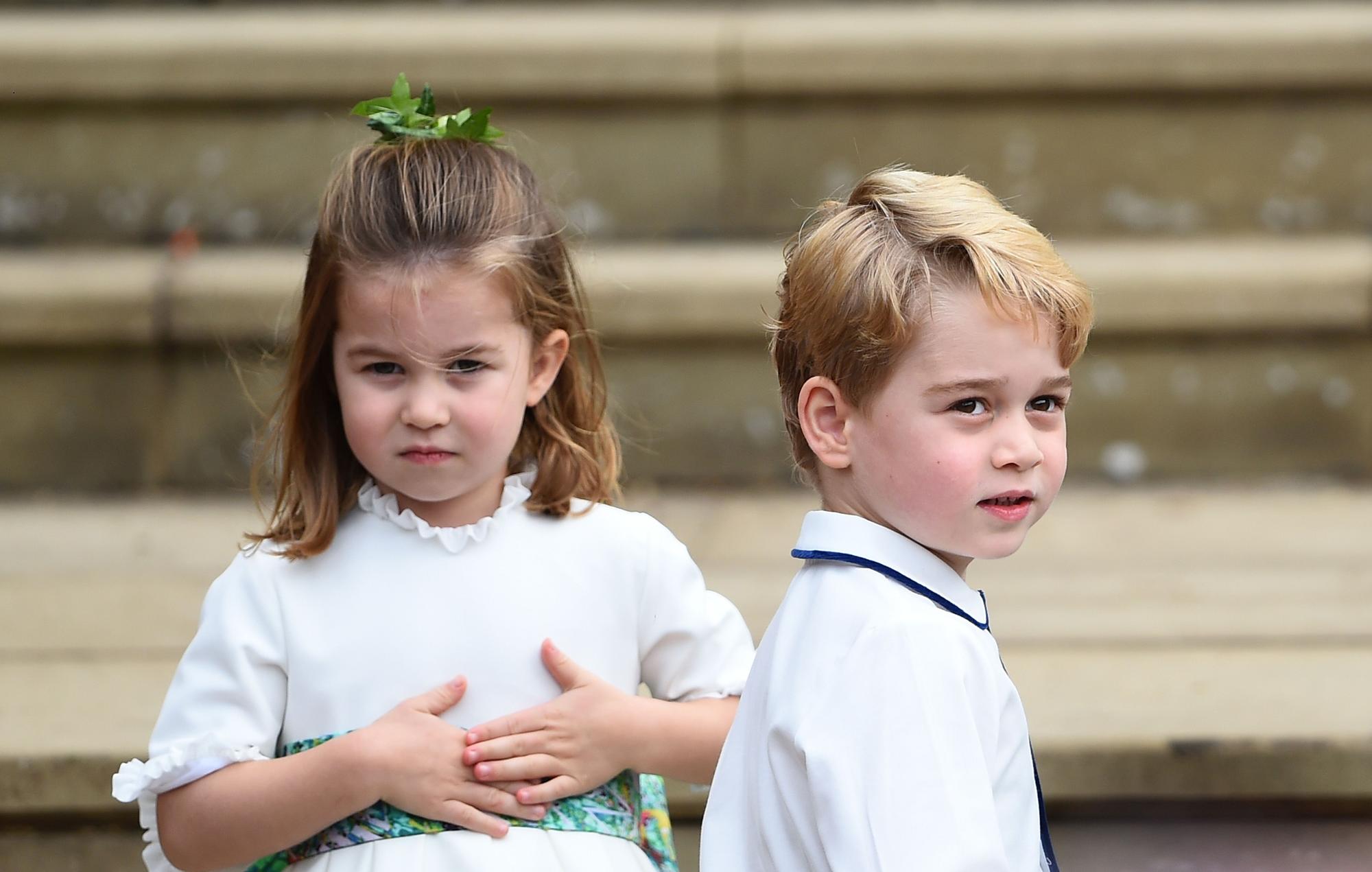 Karališkose vestuvėse – seniai matyti princai George ir Charlotte