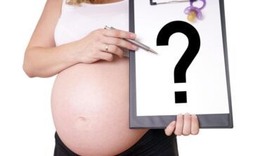 Kas laimėjo gimdymo istorijų konkursą kovo mėn.?