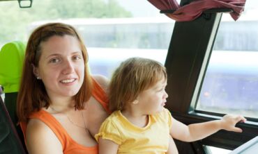 Keliausite su vaikais autobusu? – Tuomet privalote tai žinoti