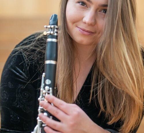 Klarnetininkė Morta Kacion – apie standartų laužymą kūryboje ir neįprasto gitaros ir klarneto dueto gimimą