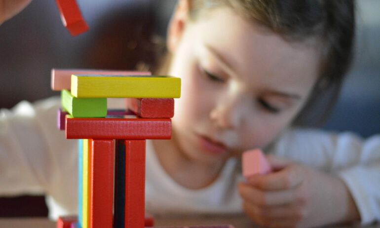 Kokie žaidimai ir žaislai yra naudingiausi vaikams