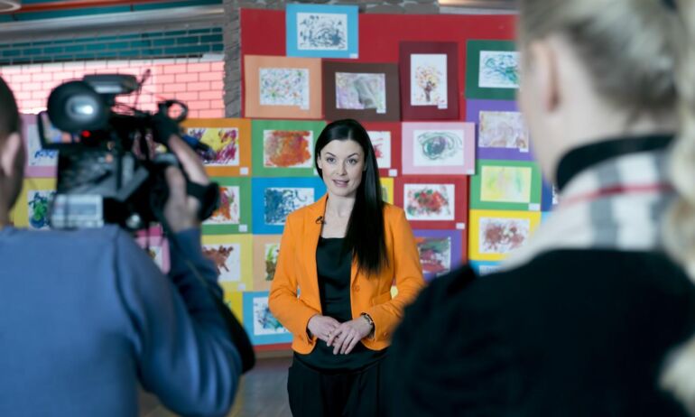 Laura Imbrasienė: nėštumas netrukdo karjerai TV