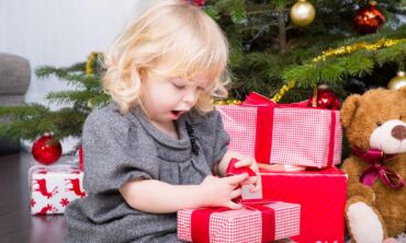 Mamos atvirauja: ką ir už kiek dovanos vaikams per Kalėdas?