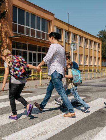 Mažesnė Kauno gimnazija bus prijungta prie 2 km atstumu esančios didesnės