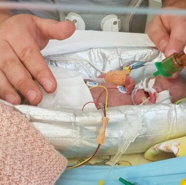 Mažiausios gimusios mergaitės istorija: jausmas