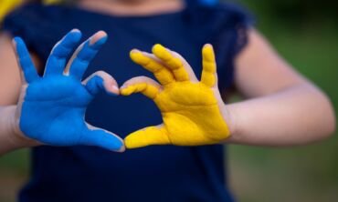 Mokytojai kviečia Lietuvos ugdymo įstaigų bendruomenes padėti Ukrainos vaikams