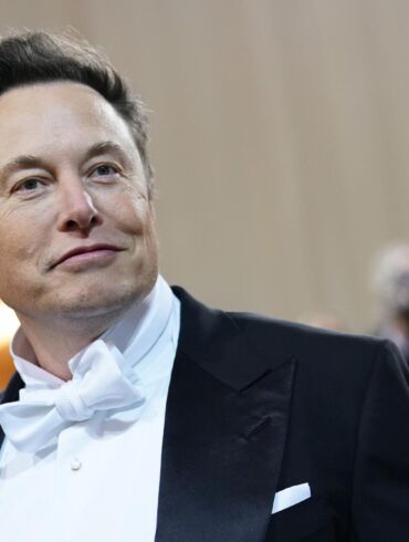 Pasak turtingiausio planetos žmogaus E. Musk
