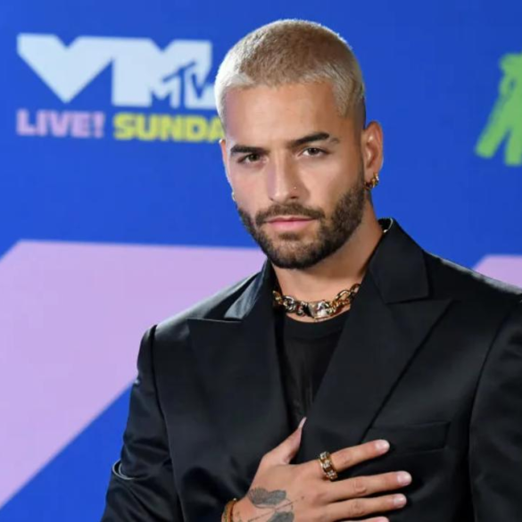 Pasaulinė muzikos žvaigždė Maluma tapo tėvu