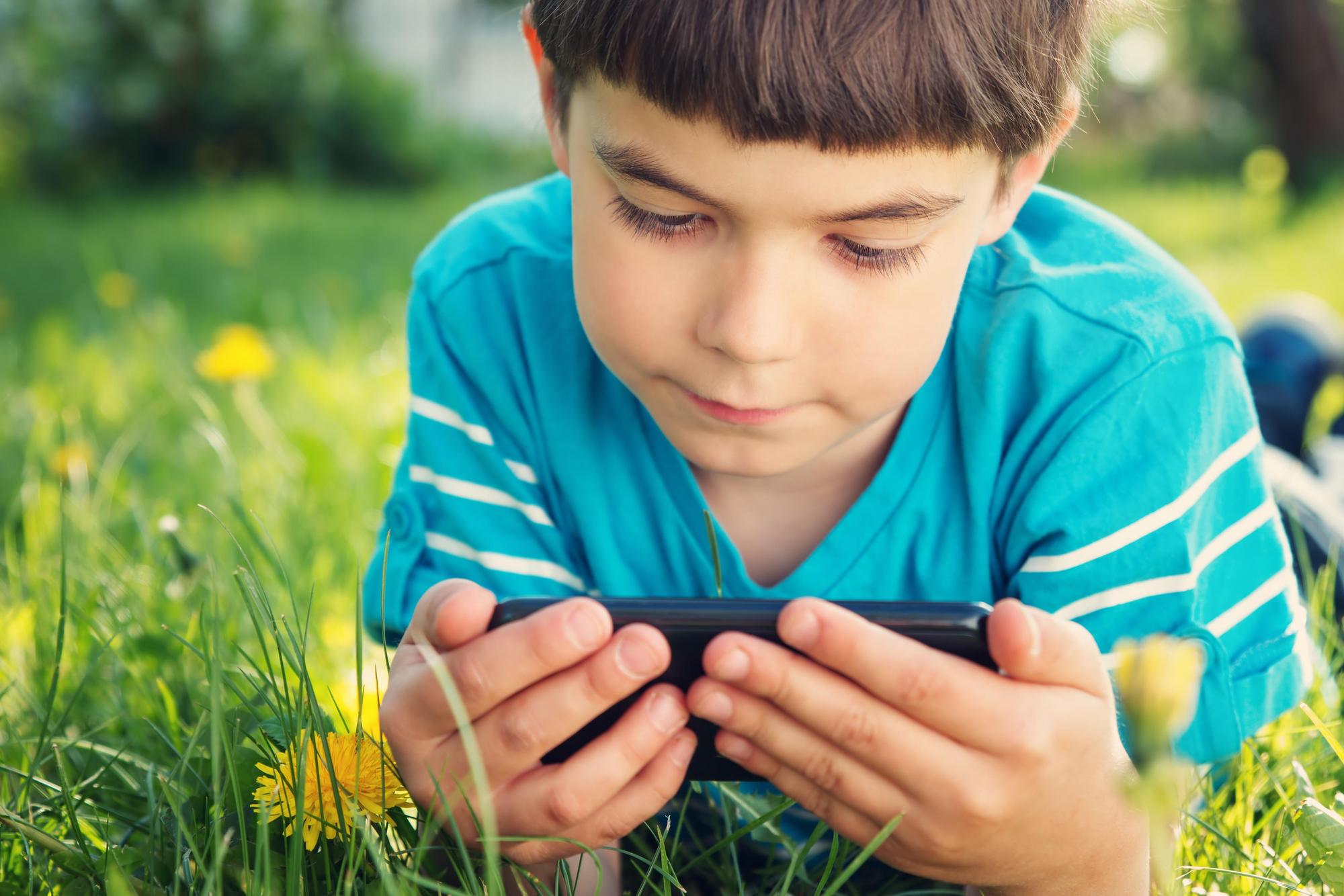 Pedagogė – apie didžiausius technologijų pavojus: tėvai