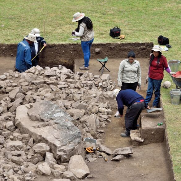 Peru archeologai rado šešių vaikų