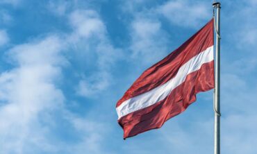 Populiariausi vaikų vardai Latvijoje: koks kaimynų TOP10?