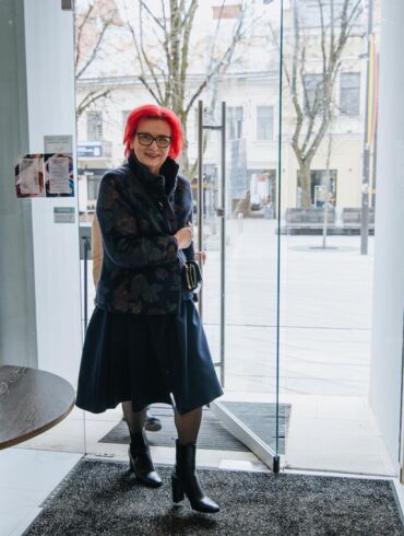 Psichologe dirbanti senjorė Rita dalinasi netradiciniu patarimu: „Su mamomis svarbu išsaugoti ne draugystę