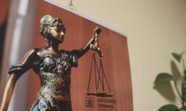 Rengiama diskusija apie smurtą patyrusių vaikų interesus teisiniuose procesuose
