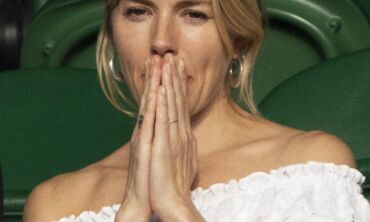 Sienna Miller laukiasi antro kūdikio