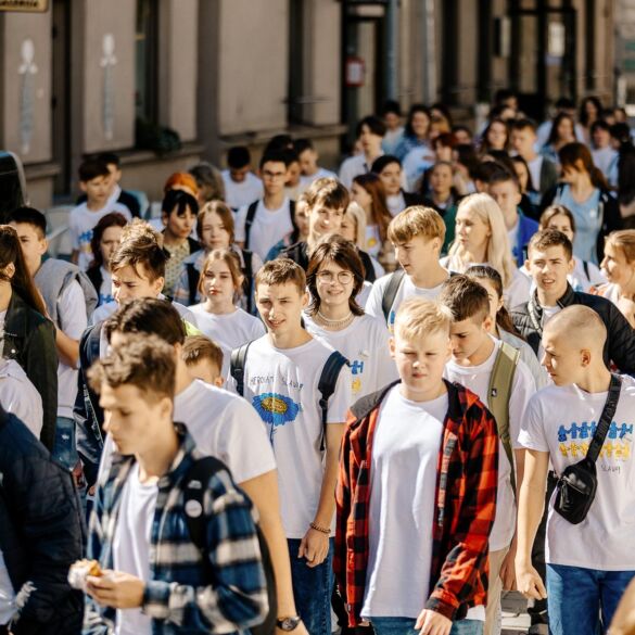 Studentai vienijasi padėti Ukrainos vaikams: belsis į Vilniaus ir Kauno gyventojų duris