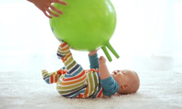 Su kūdikiu namuose: smagūs užsiėmimai