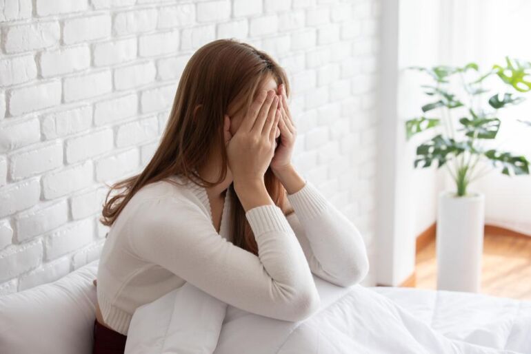 Suaugusiai dukrai prabilus apie seksualinę prievartą