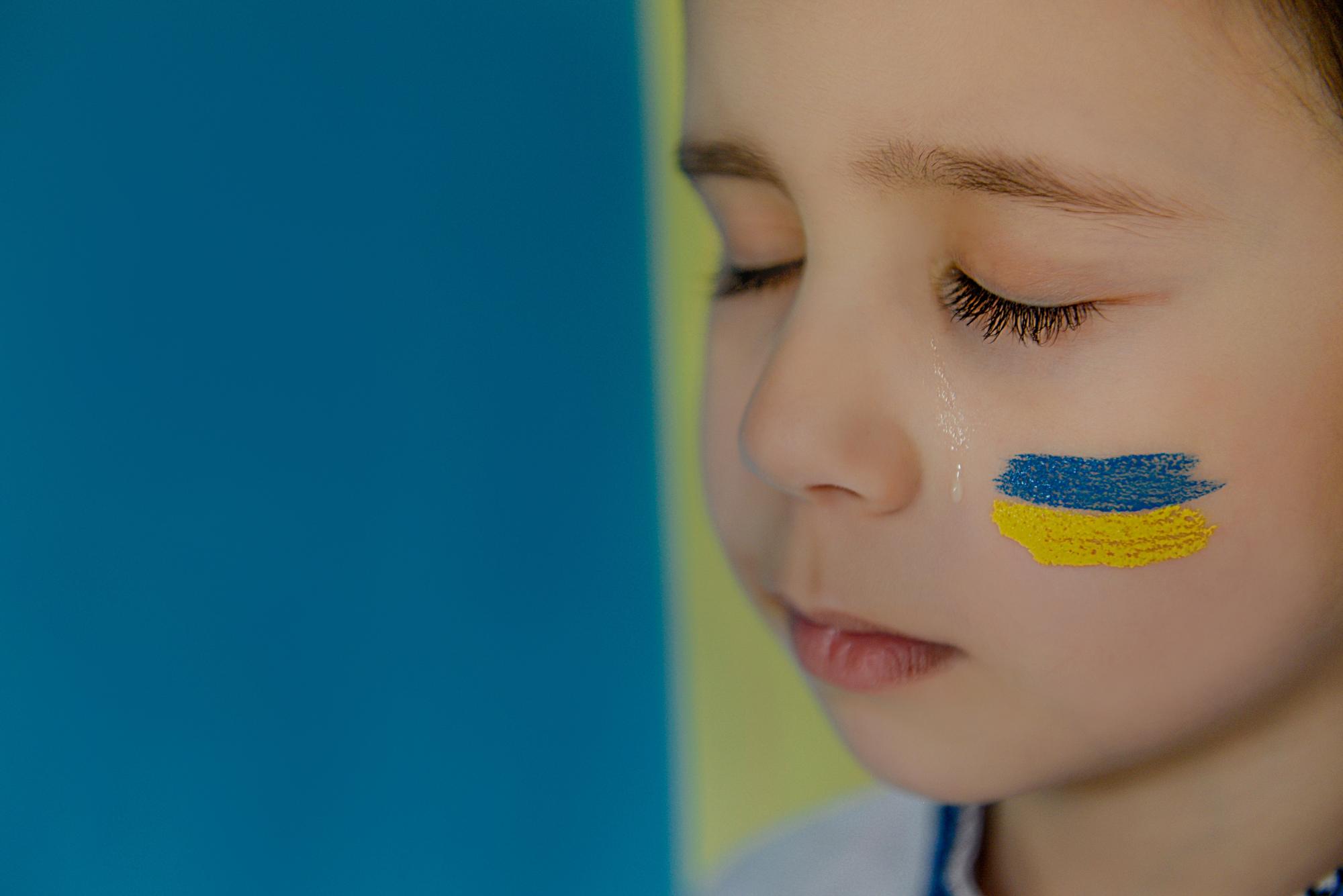 UNICEF: tūkstančiams traumą patyrusių vaikų Ukrainoje reikia psichologo pagalbos