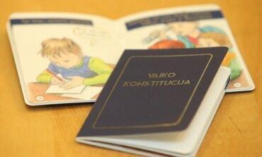 Vaiko konstitucija – leidinys apie pagrindines vaiko teises pasieks kiekvieną šalies pirmoką 