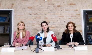 Vaiko teisių gynėjai: stabdyti smurtą prieš vaikus galime vienu savo skambučiu