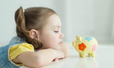 Vaikų finansai: kam daugiausiai pinigų išleidžiama vasarą?