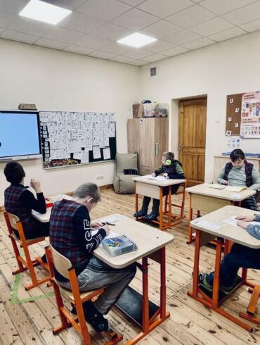 Vienintelė autistiškų vaikų mokykla Lietuvoje. Ko galime pasimokyti? 