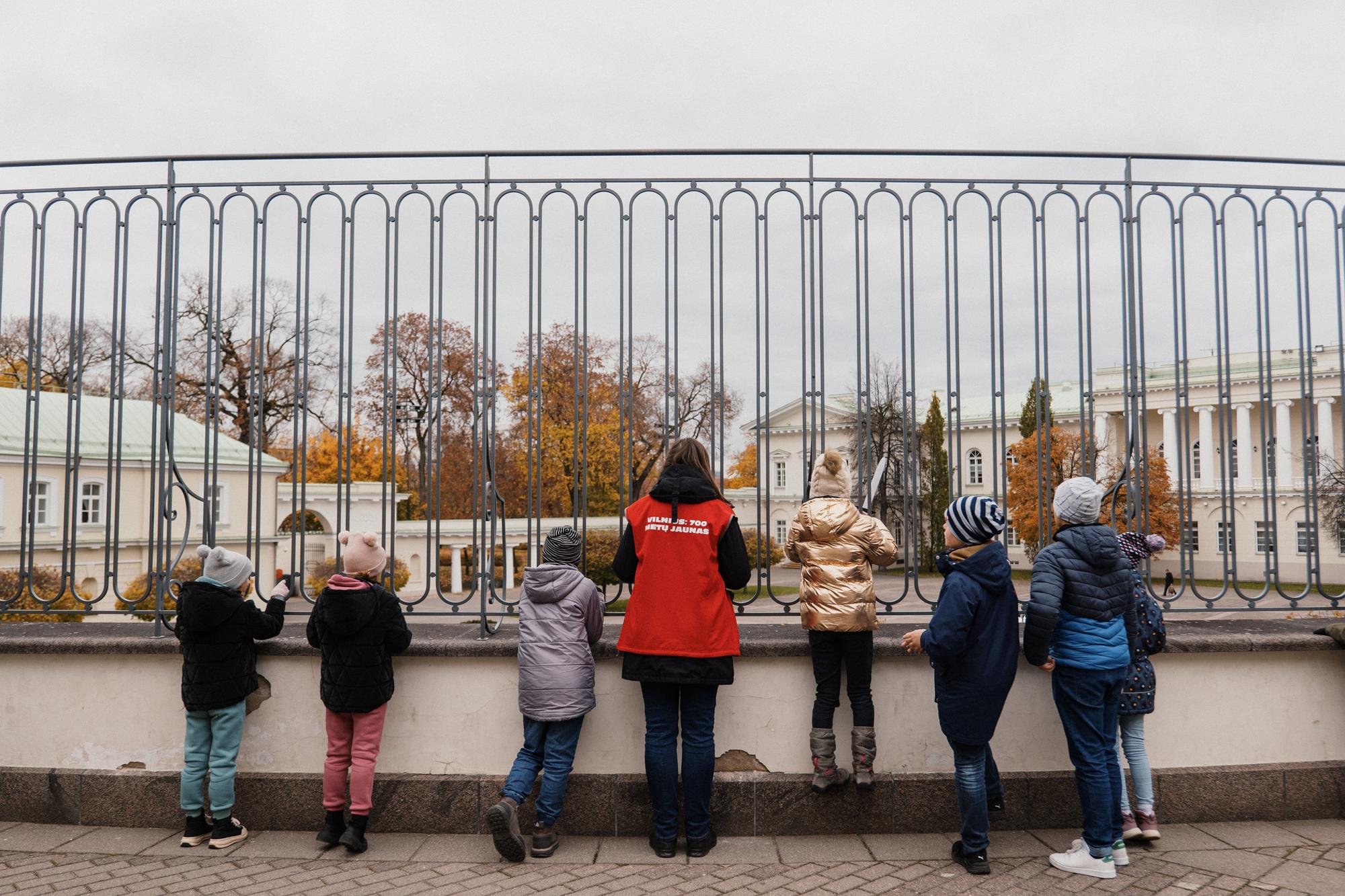 Vilniaus 700-ojo gimtadienio proga – neeilinė galimybė visos Lietuvos moksleiviams iš arčiau pažinti sostinę  