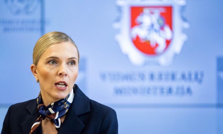 VRM su policija incijuoja narkotikų prevencijos mokyklose projektą: pirmieji bandymai – Vilniuje