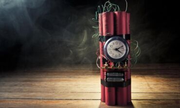 VSD: pranešimai apie užminuotas mokyklas yra tikslinga ir koordinuota priešiškų valstybių ataka
