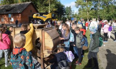 Zanavykų muziejus kviečia į edukacinę duonos šventę