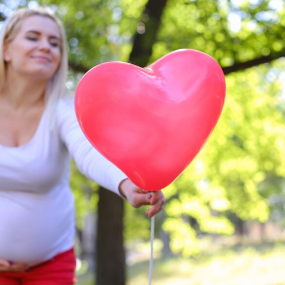 Žinutė apie laukiamą septintą vaikelį tirpdo internautų širdis